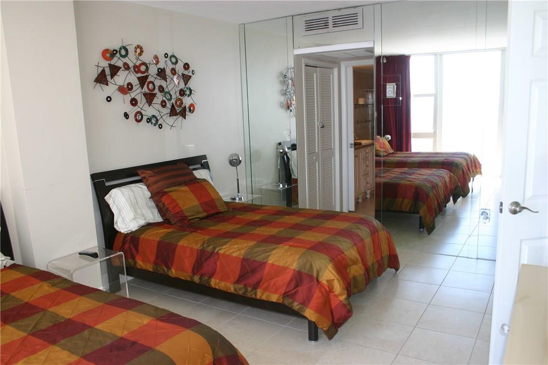 OCEAN MANOR - Residential