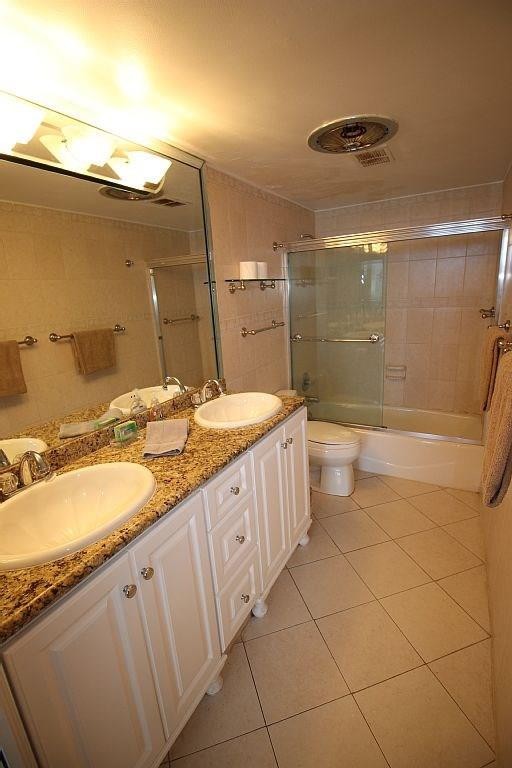 OCEAN MANOR - Residential