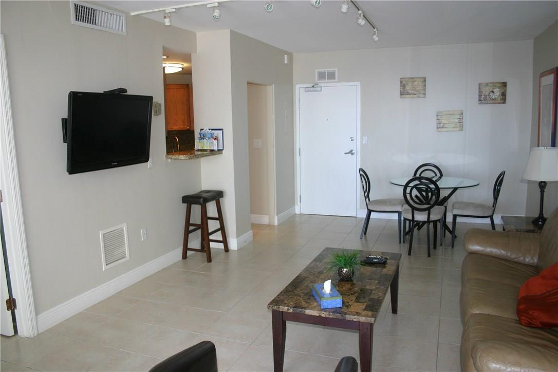 OCEAN MANOR - Residential