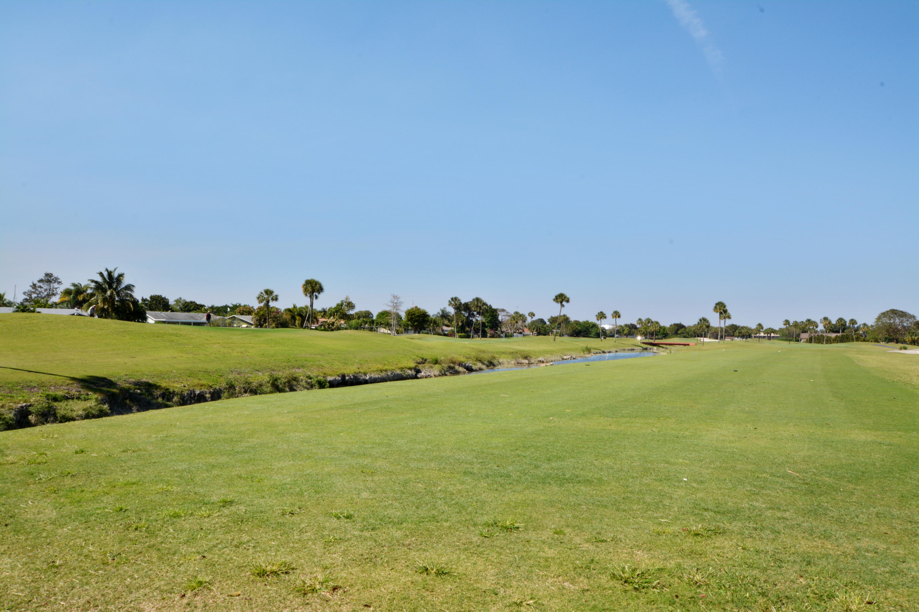 Sandalfoot Cove S - Residential