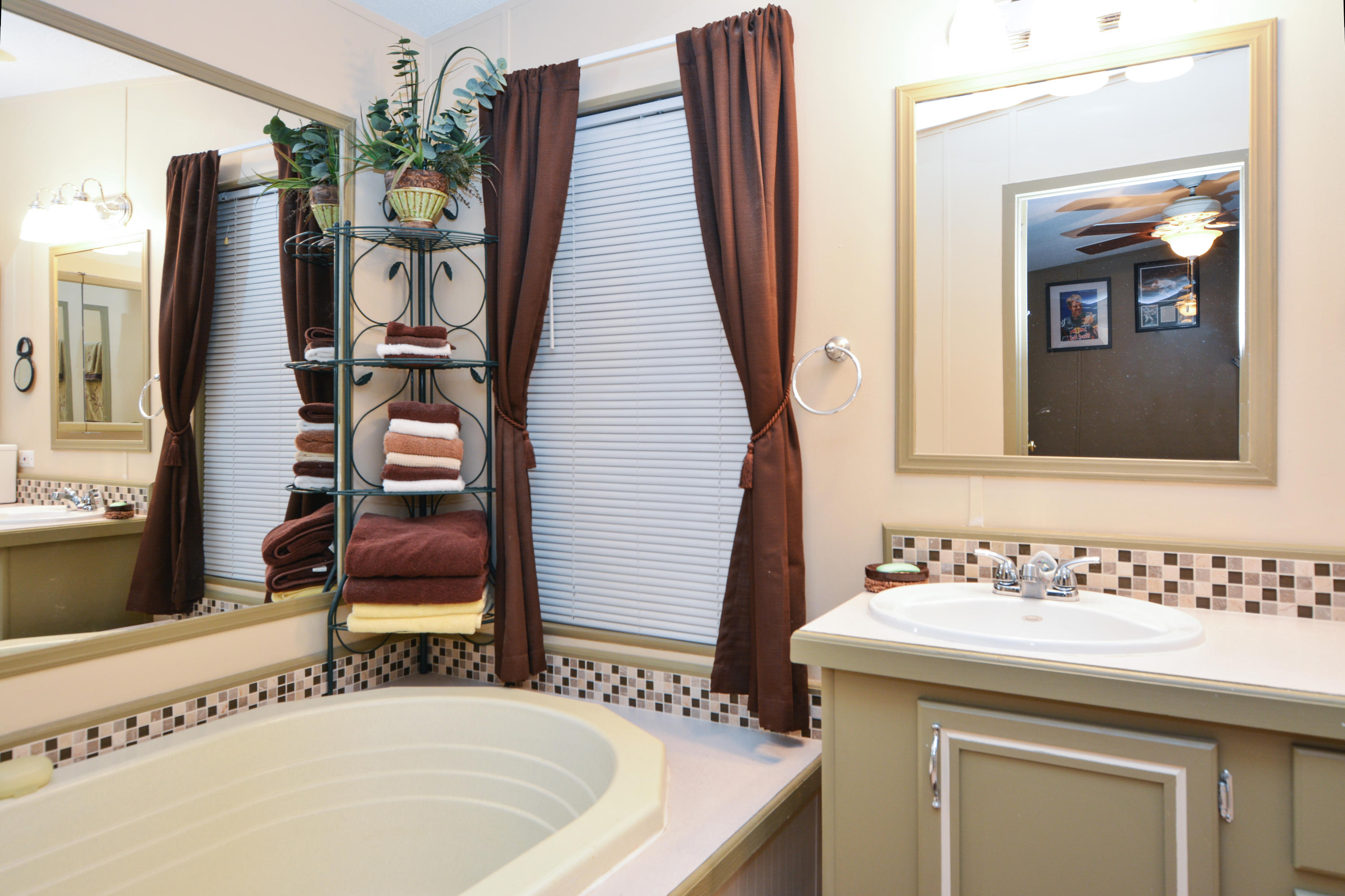 Sandalfoot Cove S - Residential