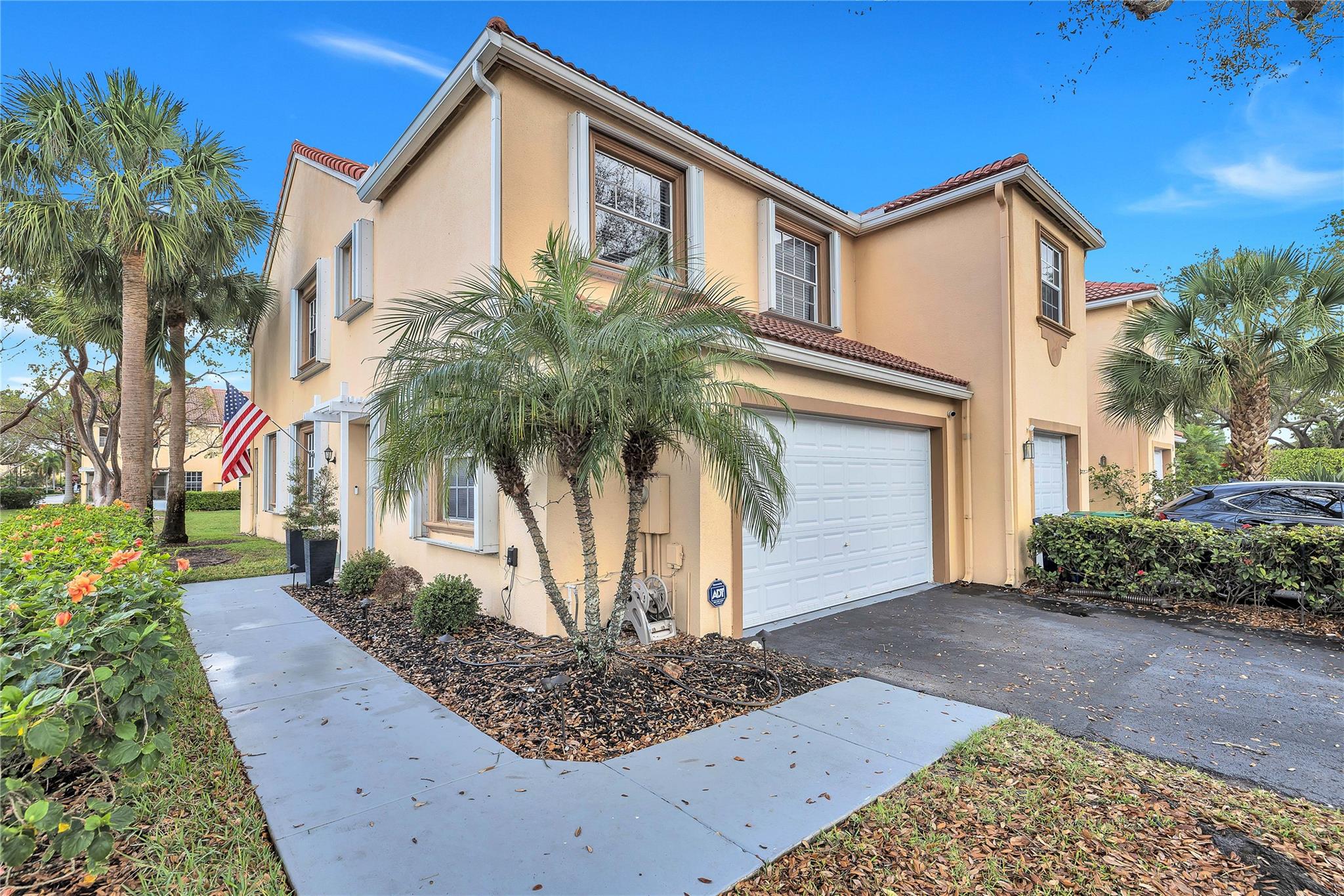 9696 Royal Palm Blvd 9696