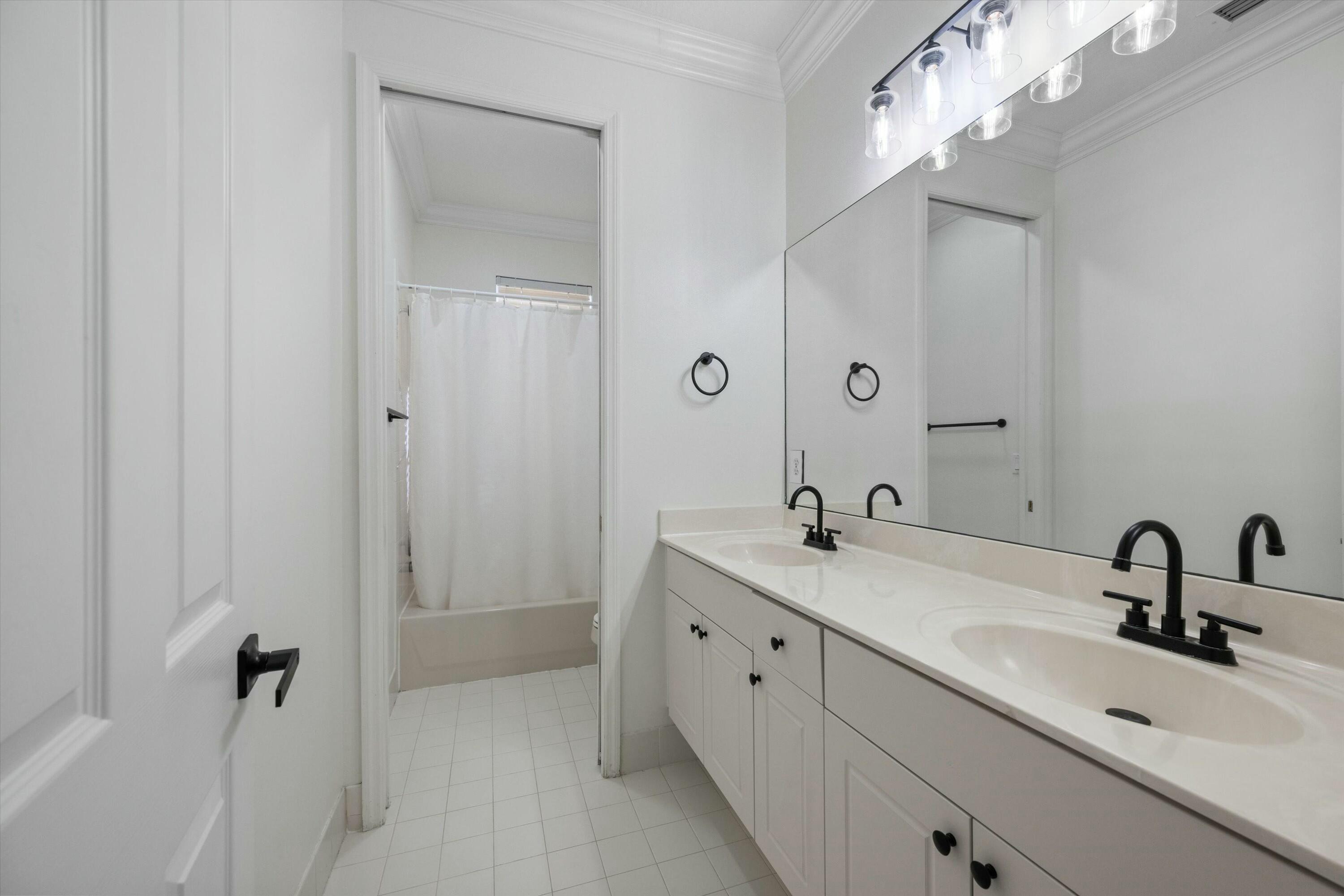 BLACK DIAMOND PH 1 - Residential