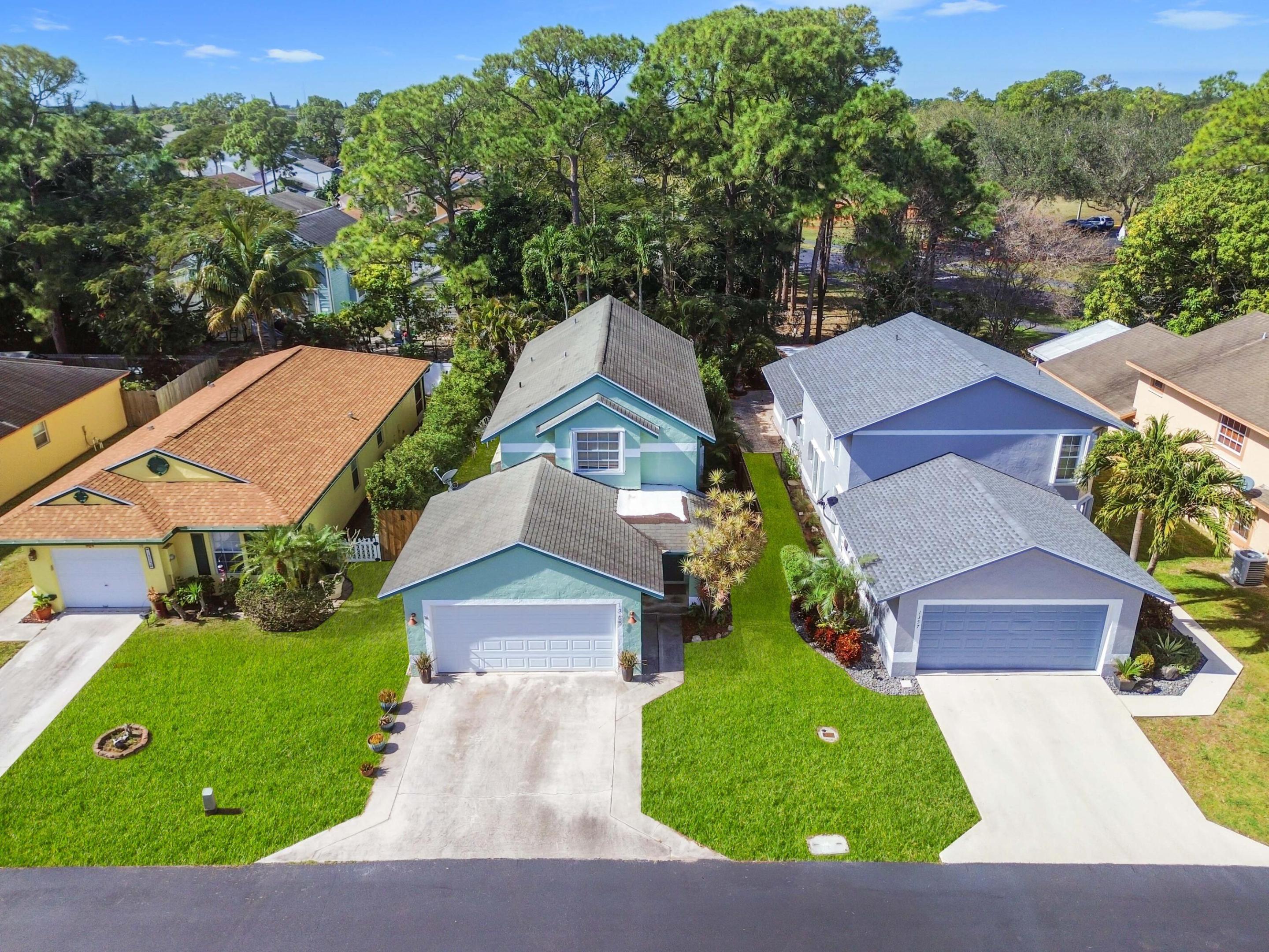 1365 Sweet William Lane