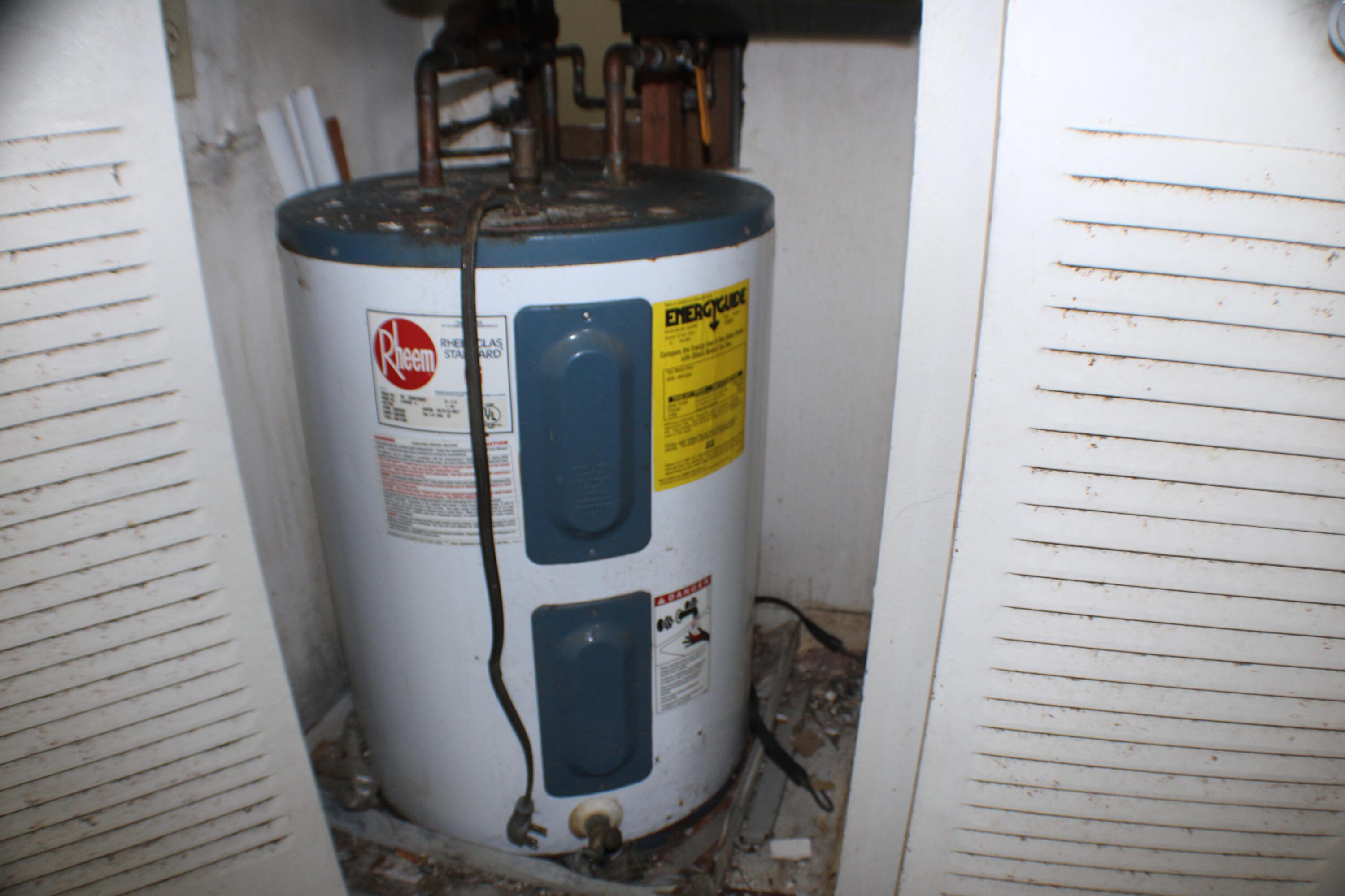 FOREST HILL GARDENS CONDO - Residential