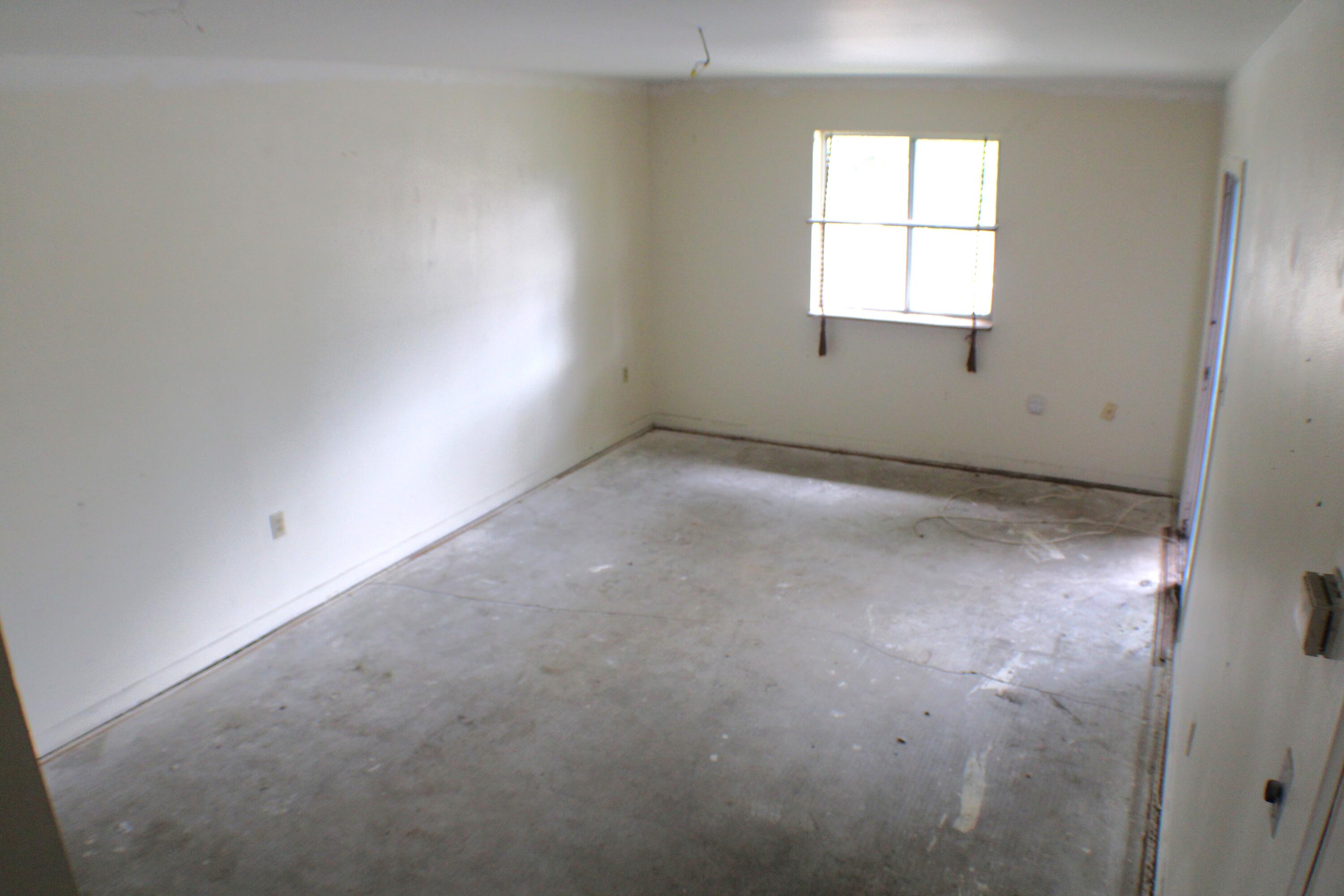 FOREST HILL GARDENS CONDO - Residential