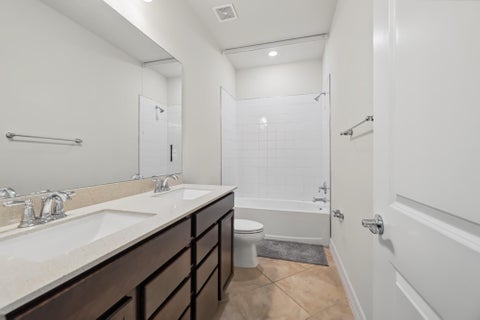 Tiny photo for 4488 Appleton Circle E, Oakland Park, FL 33309 (MLS # B26077311)