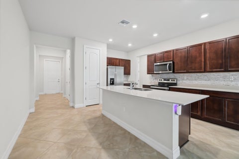 Tiny photo for 4488 Appleton Circle E, Oakland Park, FL 33309 (MLS # B26077311)
