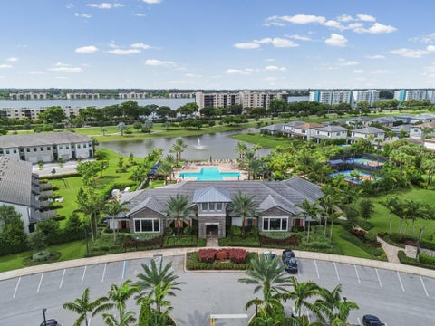 Tiny photo for 4488 Appleton Circle E, Oakland Park, FL 33309 (MLS # B26077311)