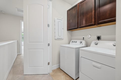 Tiny photo for 4488 Appleton Circle E, Oakland Park, FL 33309 (MLS # B26077311)