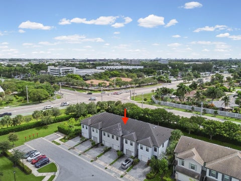 Tiny photo for 4488 Appleton Circle E, Oakland Park, FL 33309 (MLS # B26077311)