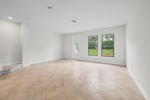 Tiny photo for 4488 Appleton Circle E, Oakland Park, FL 33309 (MLS # B26077311)