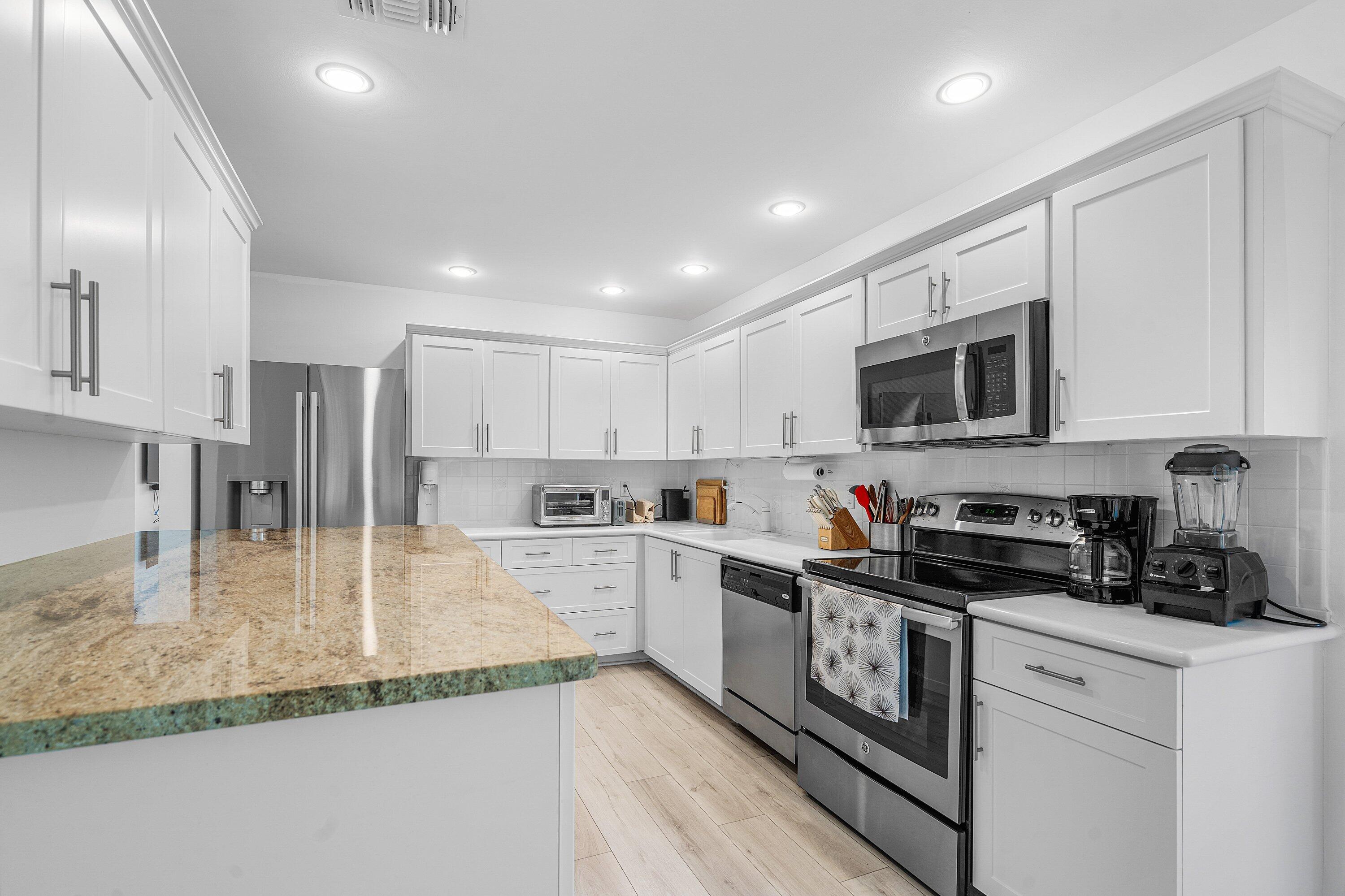 WESTGATE AT HUNTERS RUN CONDO - Residential