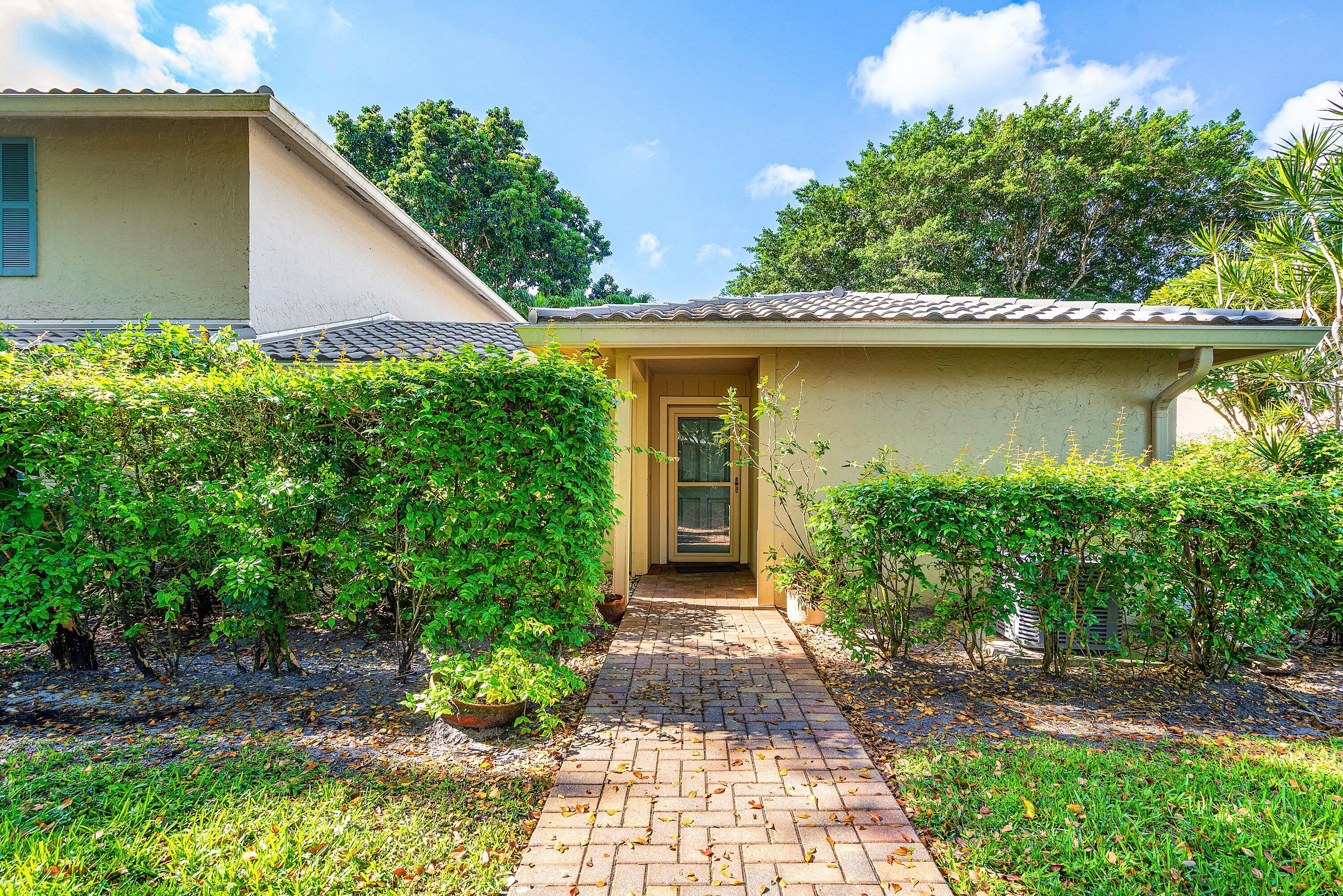 WESTGATE AT HUNTERS RUN CONDO - Residential