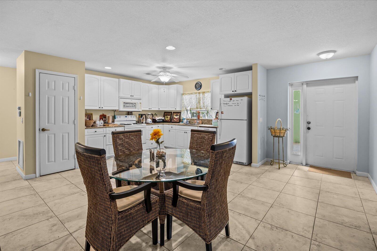 MEADOWS AT PORT ST LUCIE BUILDINGS L/M - Residential