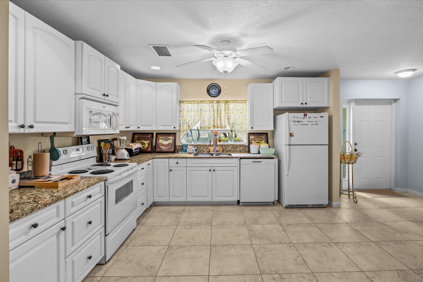 MEADOWS AT PORT ST LUCIE BUILDINGS L/M - Residential