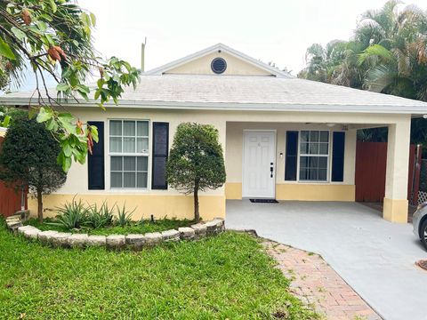 A home in Lake Worth