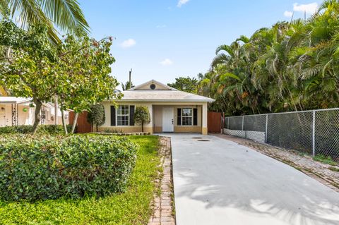 A home in Lake Worth