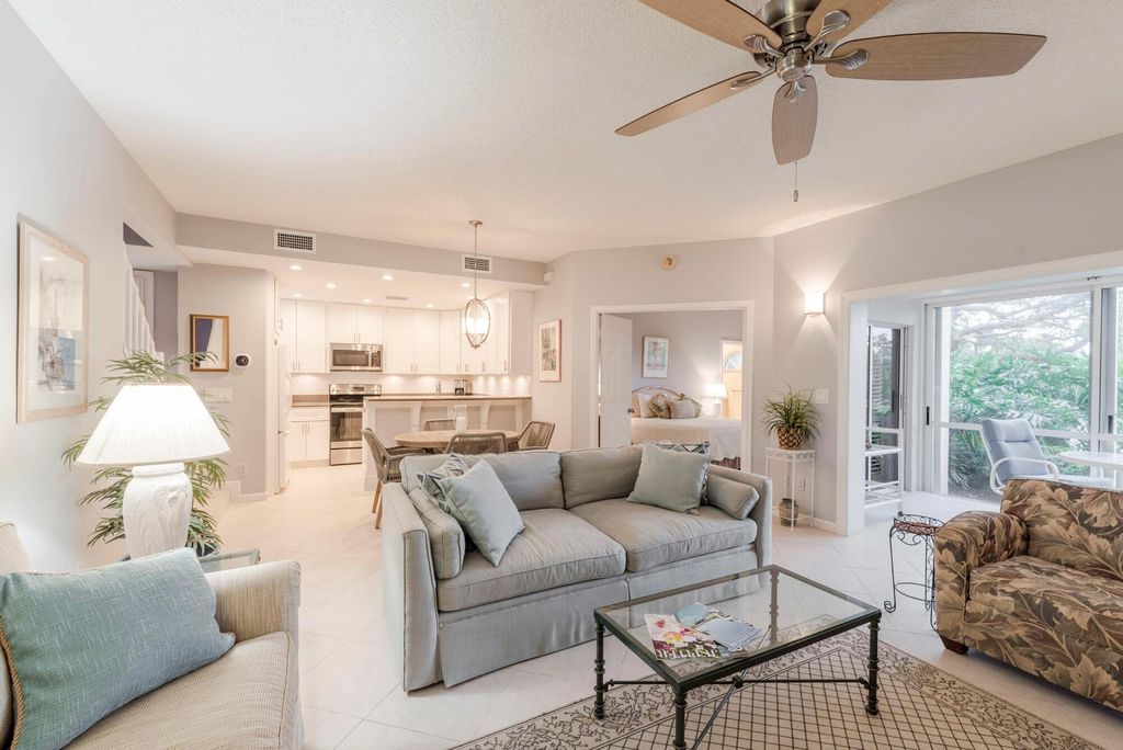 Photo of 2403 Fairway Drive N, Jupiter, FL 33477 (MLS # R10961430)