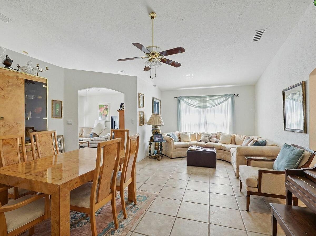 5421 NW 50th Court