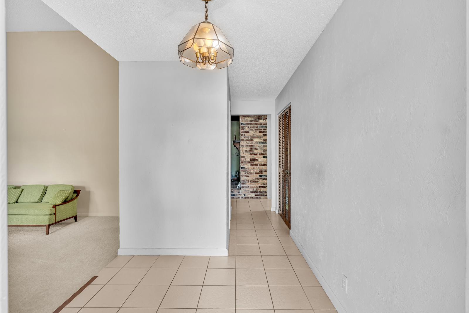 175 NW 84th Way