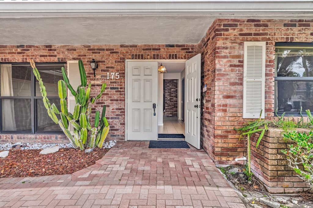 Photo of 175 NW 84th Way, Coral Springs, FL 33071 (MLS # B26030665)