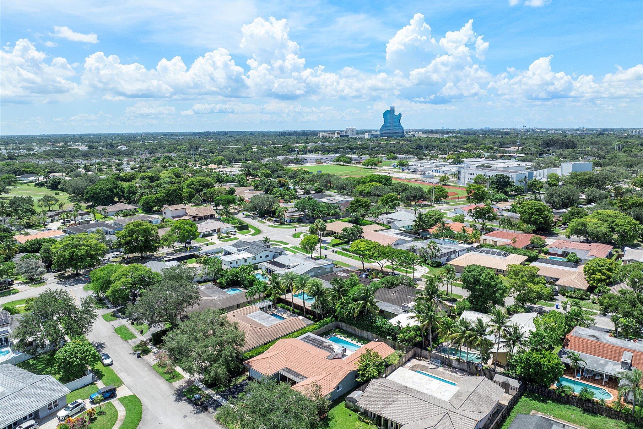 EMERALD HILLS - Residential