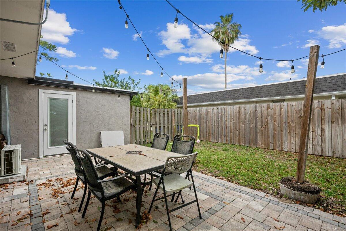 WILLOWS - Residential