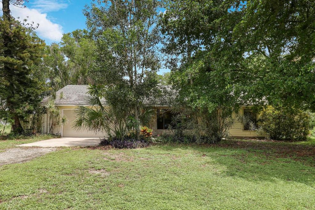Photo of 12683 152nd Street N, Jupiter, FL 33478 (MLS # R11114656)