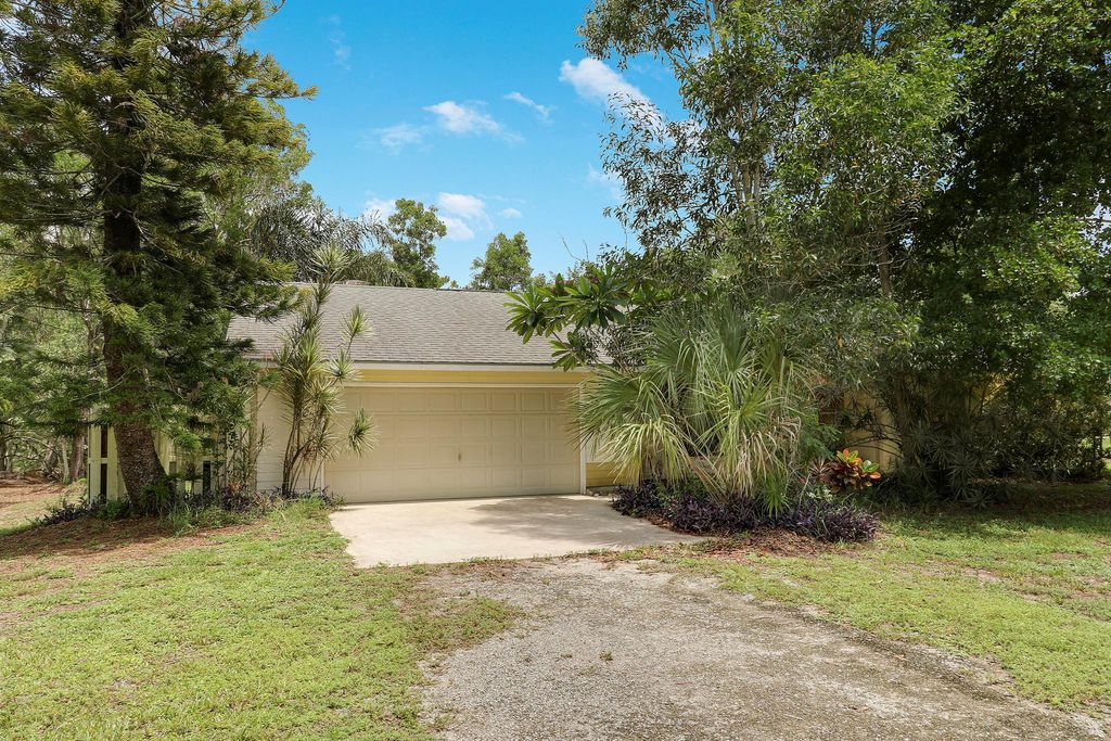 Photo of 12683 152nd Street N, Jupiter, FL 33478 (MLS # R11114656)