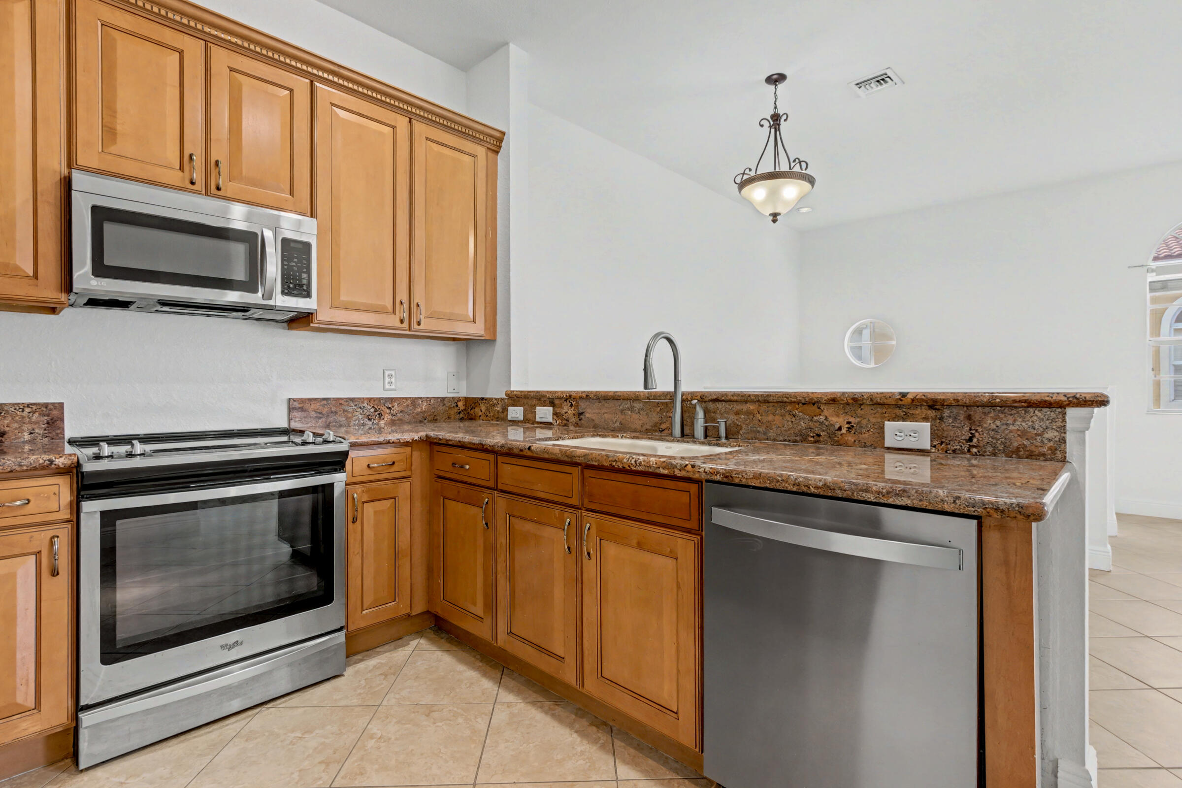 The Hamptons - Residential