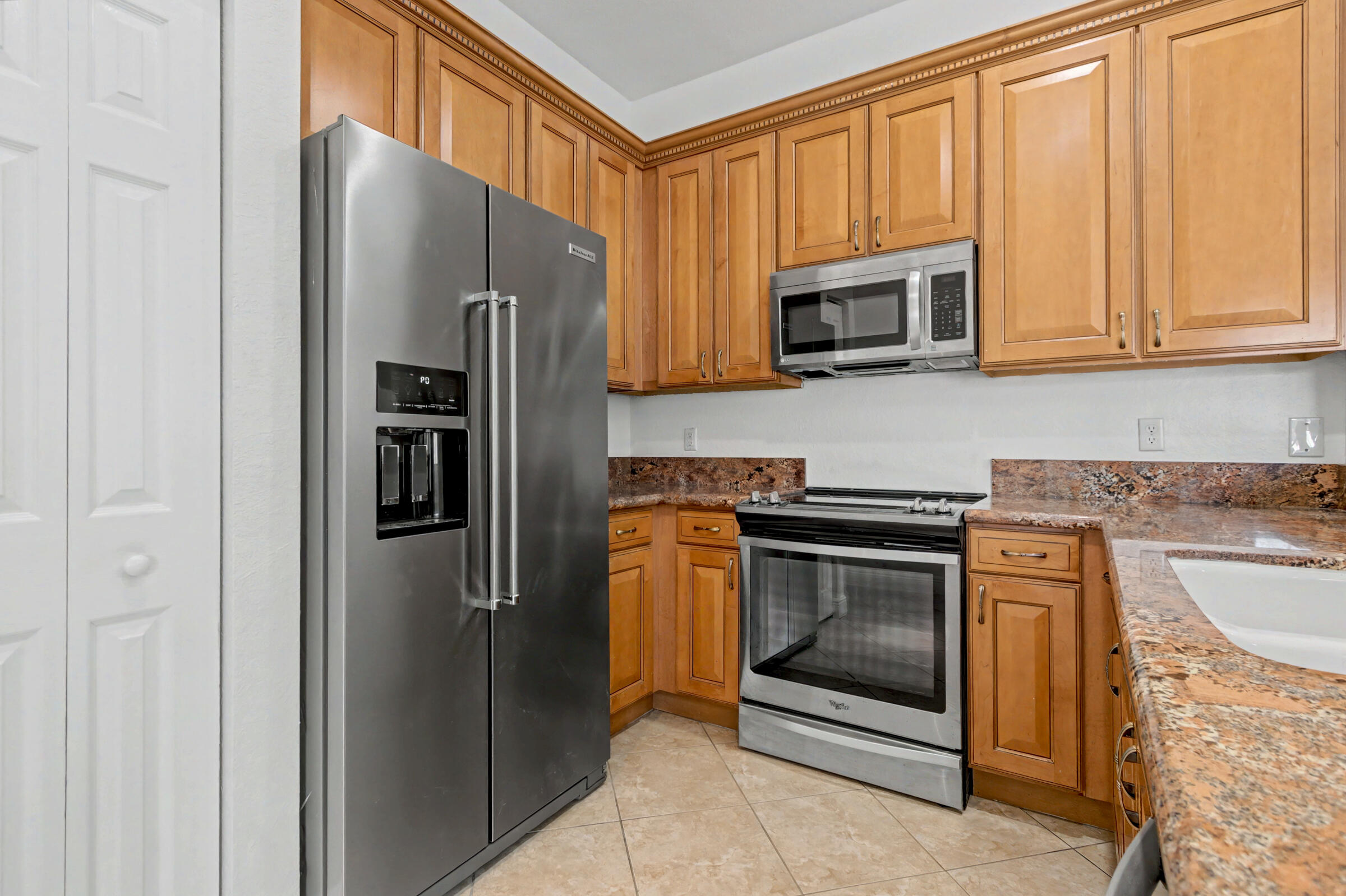 The Hamptons - Residential