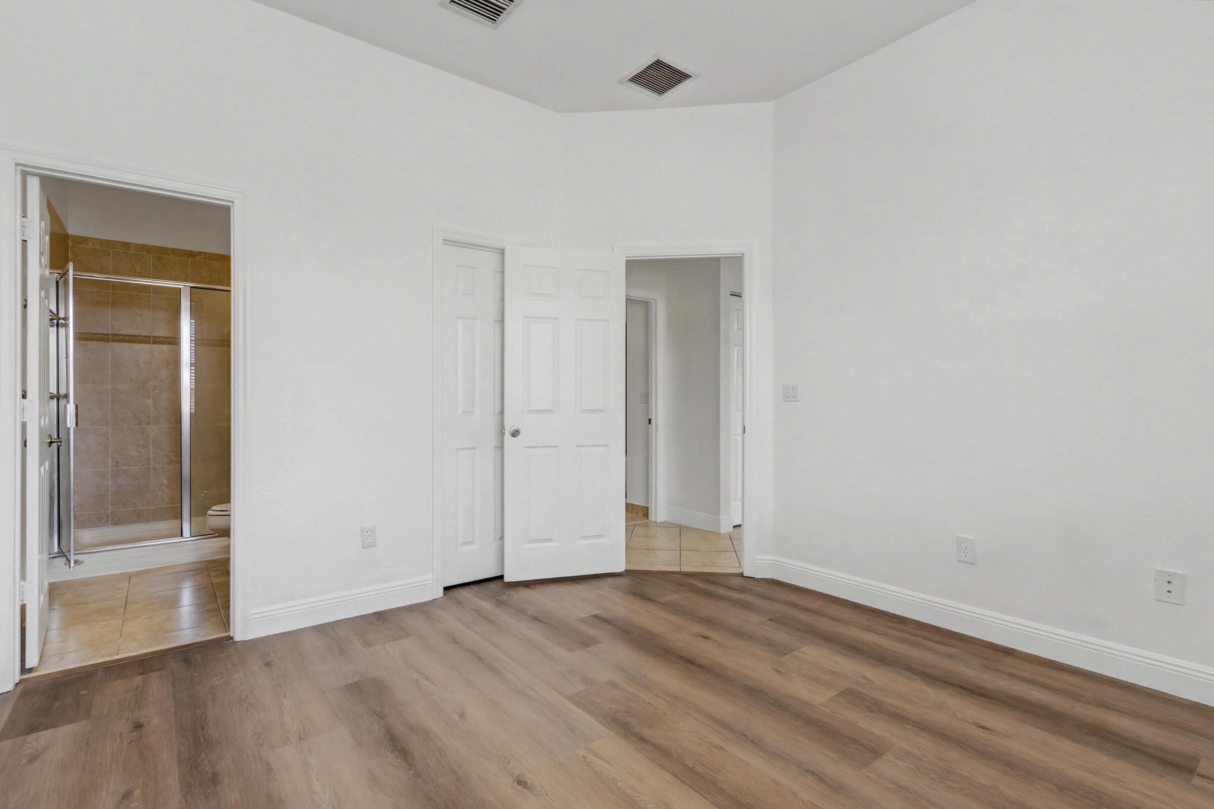 The Hamptons - Residential