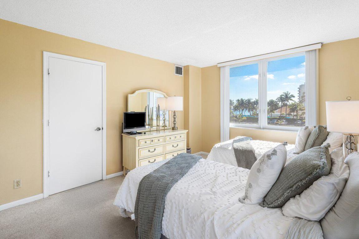 Ambassadors V South - Residential