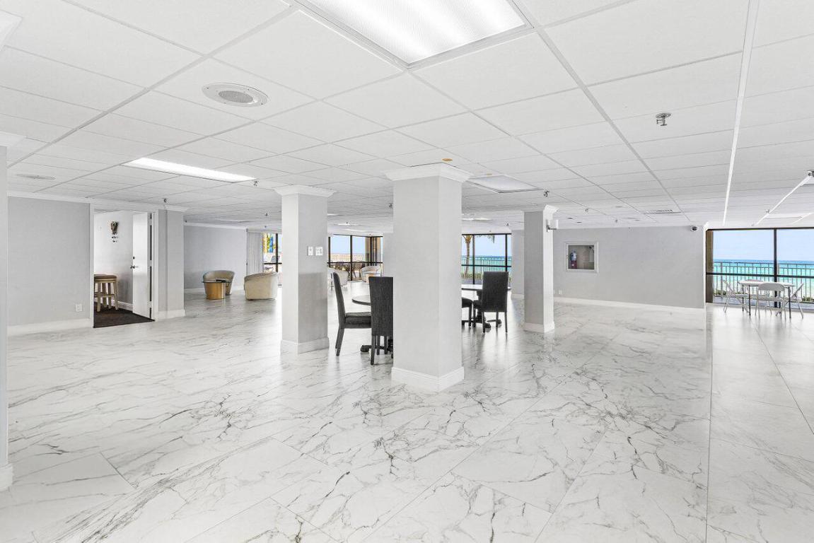 Ambassadors V South - Residential