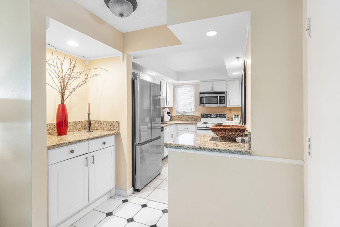 Ambassadors V South - Residential