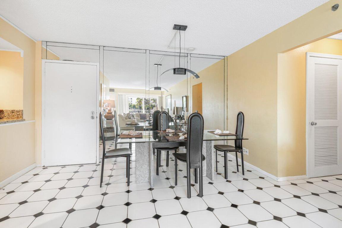 Ambassadors V South - Residential