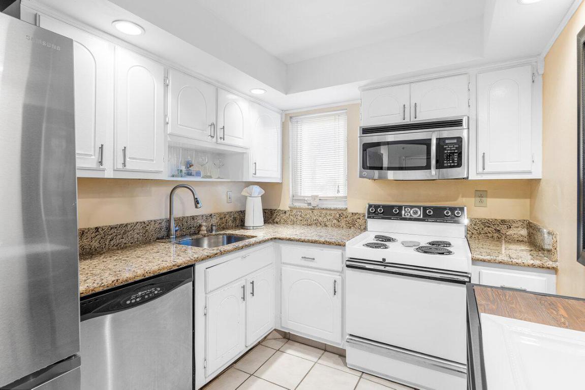 Ambassadors V South - Residential