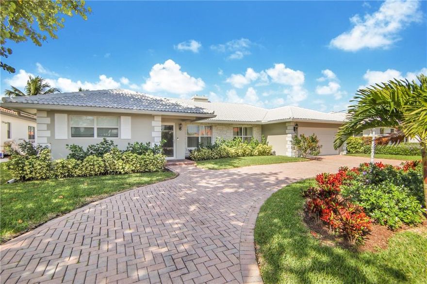 Charming home in the Landings with 3 bedrooms, 2 bathrooms and swimming pool all overlooking 80 feet of the sparkling waterscape.  Beautiful open floor plan with split bedrooms and bathrooms. Terrazzo and tile floors throughout the home. Open light kitchen with waterfront views. Bring your boat and move right in or remodel to your specific design preferences. This is a trust property so please use attached  "AS IS" purchase contract provided by the bank.