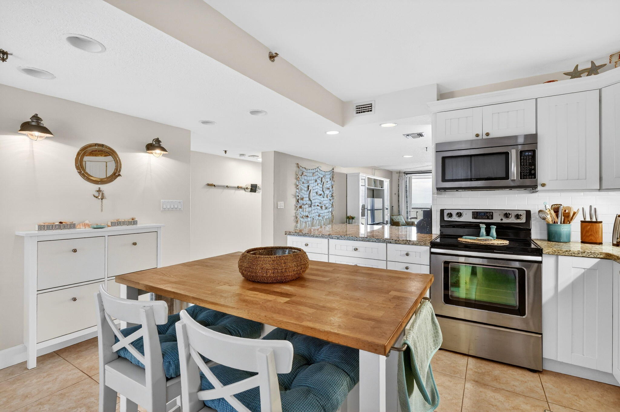 AVALON BEACH CLUB, A CONDOMINIUM - Residential