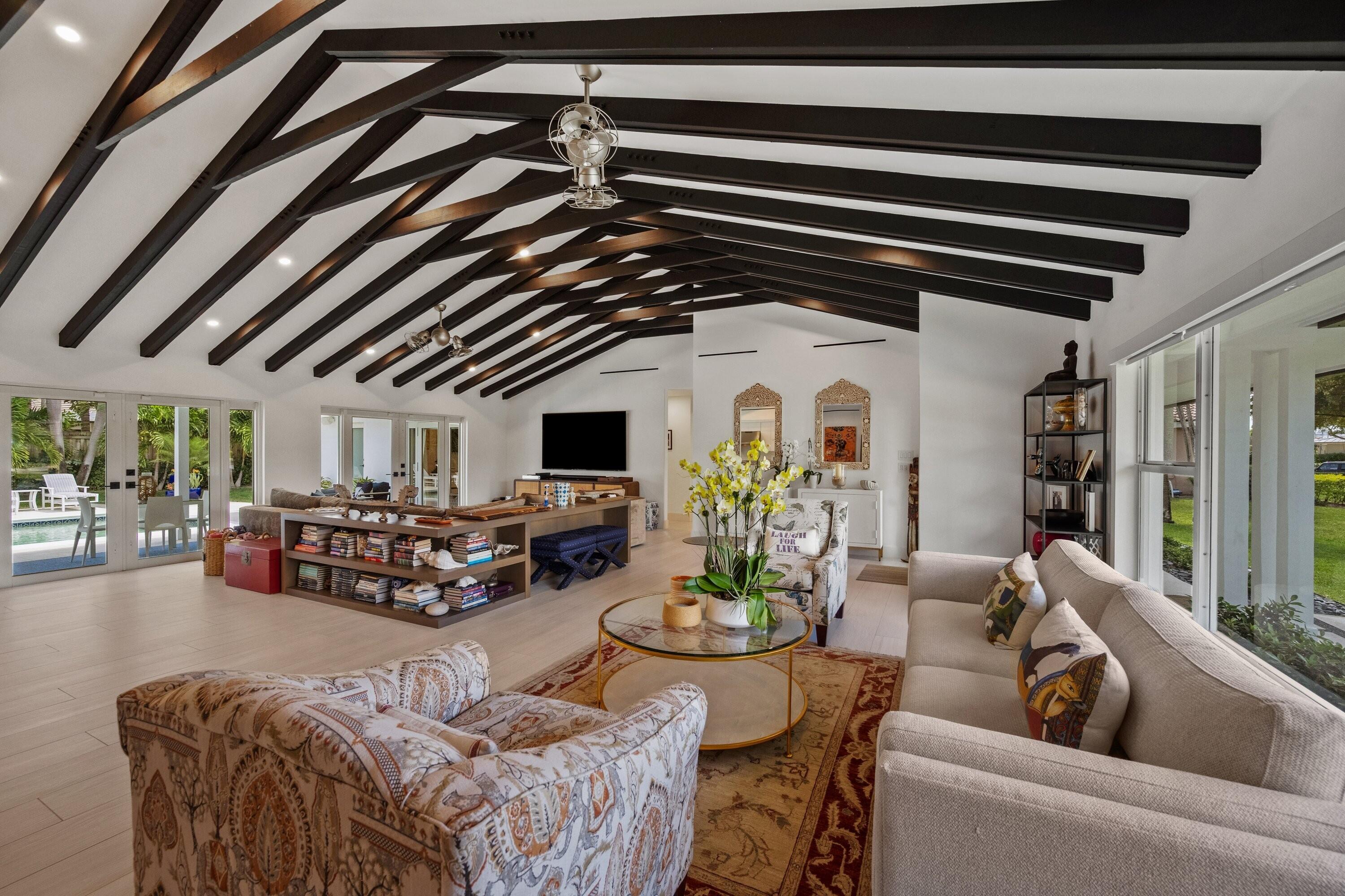 GOLF COURSE ADD TO VILLAGE OF NORTH PALM BEACH IN - Residential