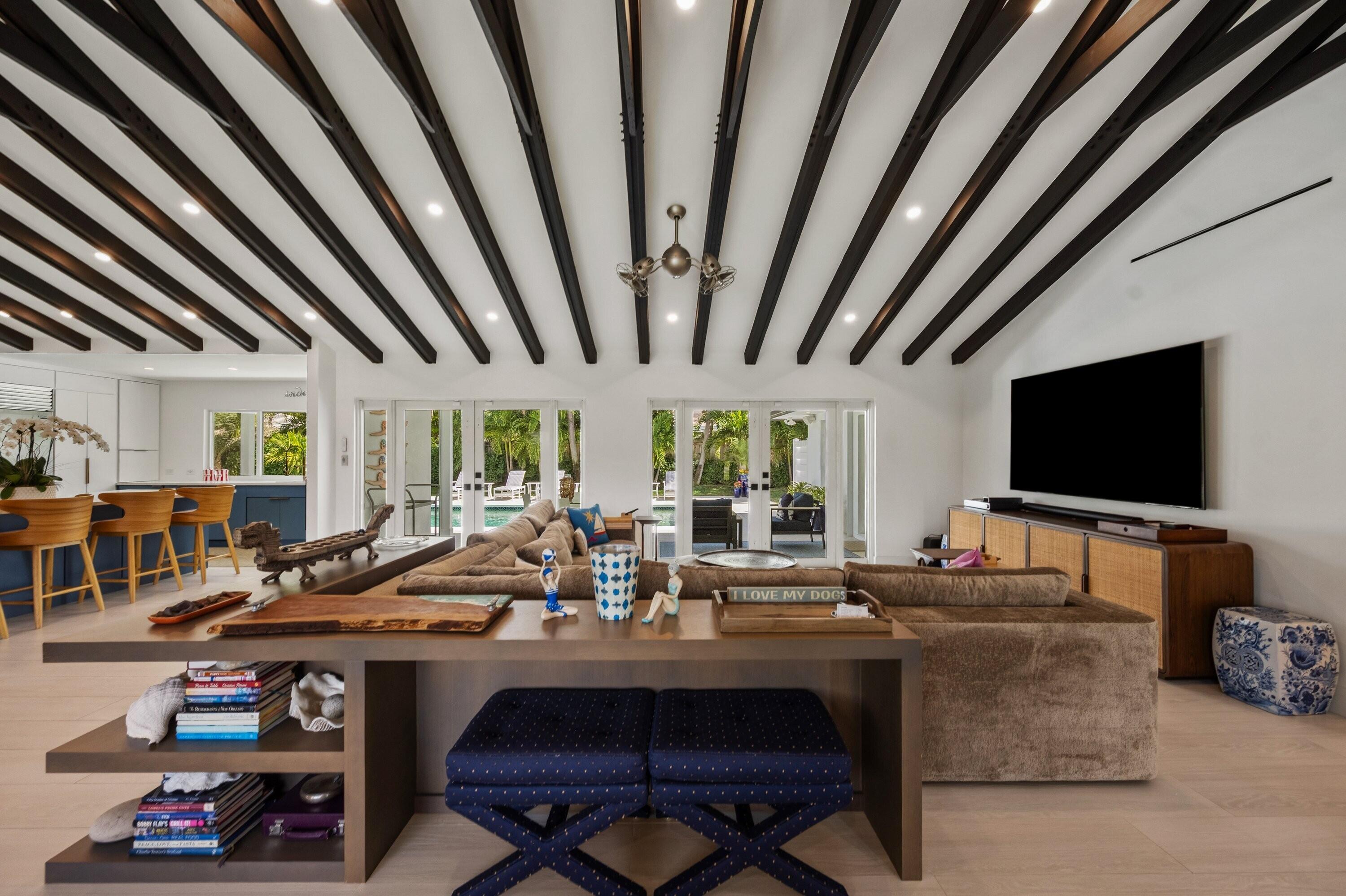 GOLF COURSE ADD TO VILLAGE OF NORTH PALM BEACH IN - Residential