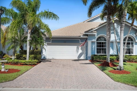 Featured picture for the property R11078212
