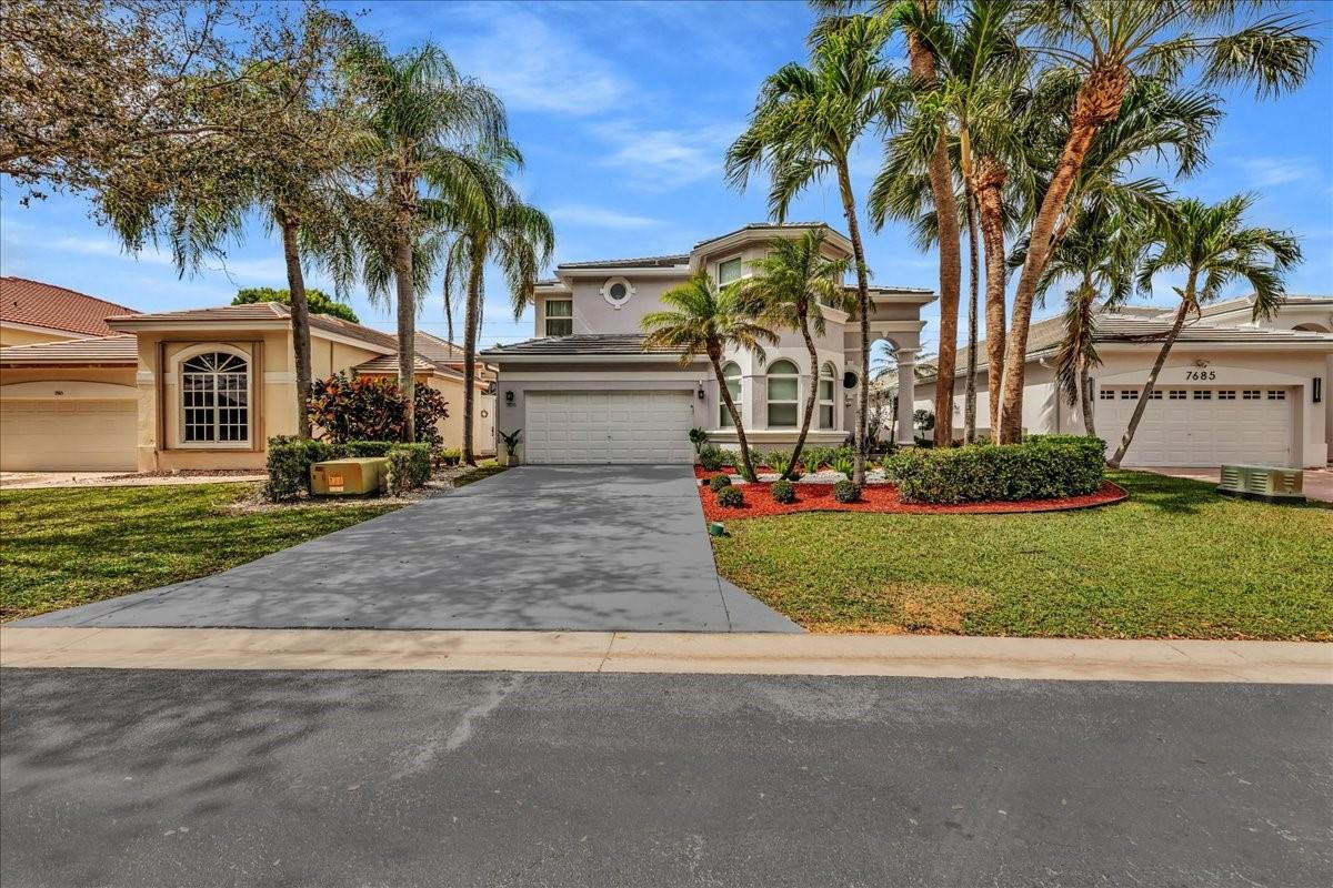 7675 NW 71st Terrace