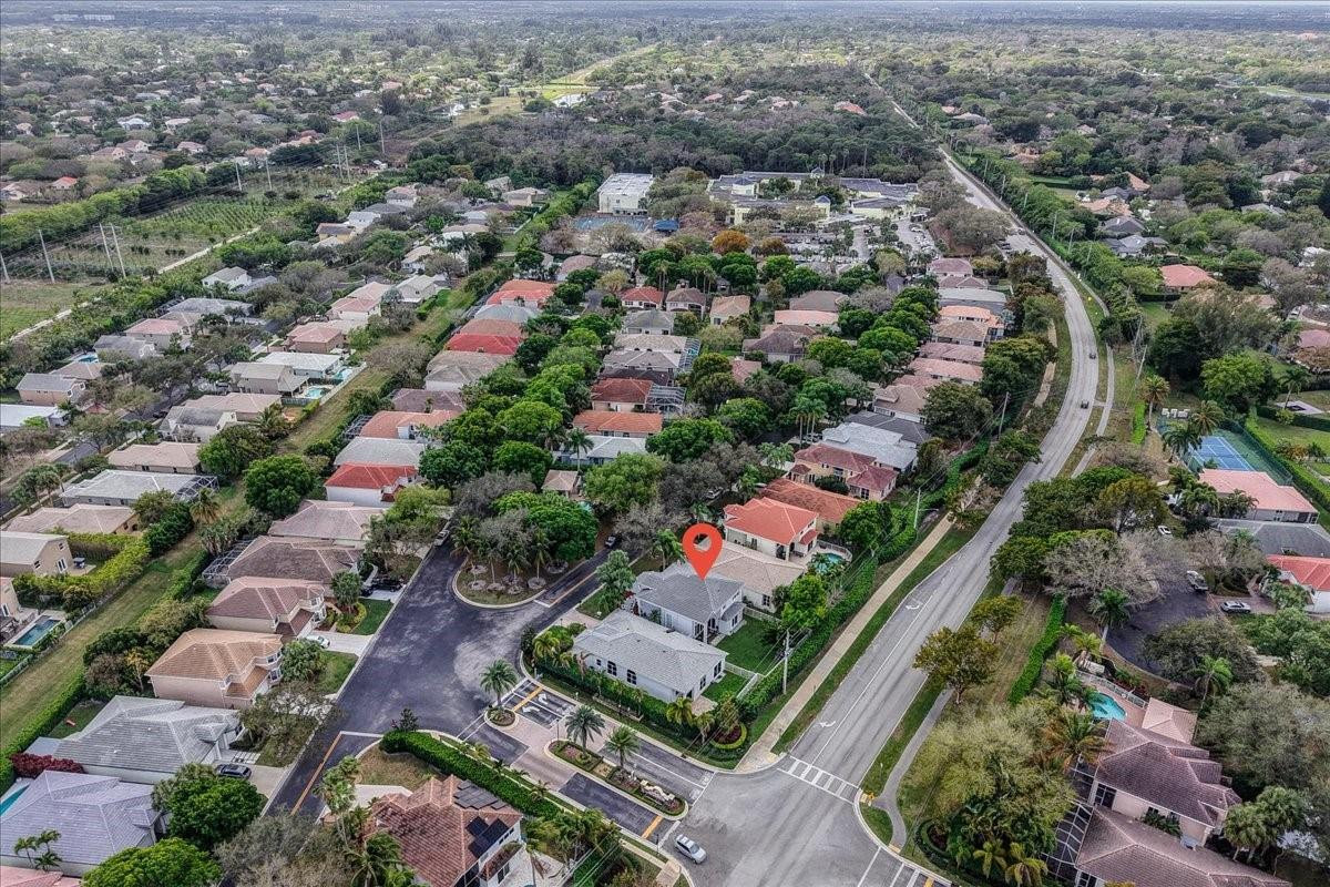 Cypress Cay 156-35 B - Residential