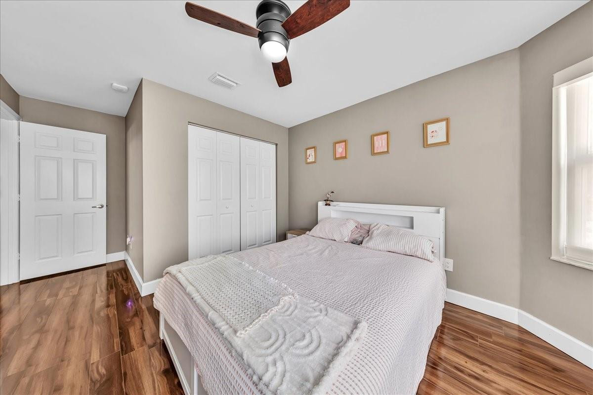 Cypress Cay 156-35 B - Residential