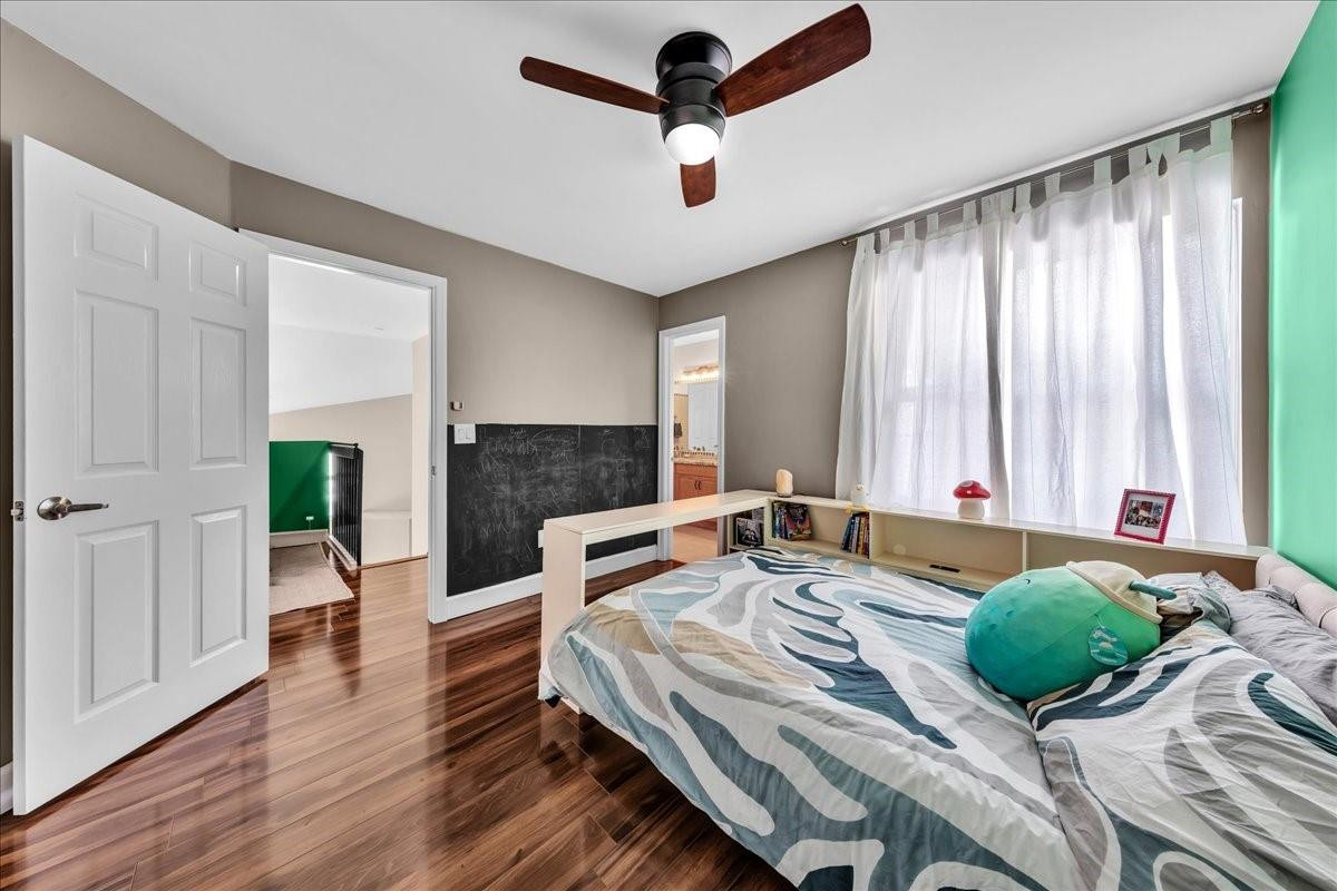 Cypress Cay 156-35 B - Residential