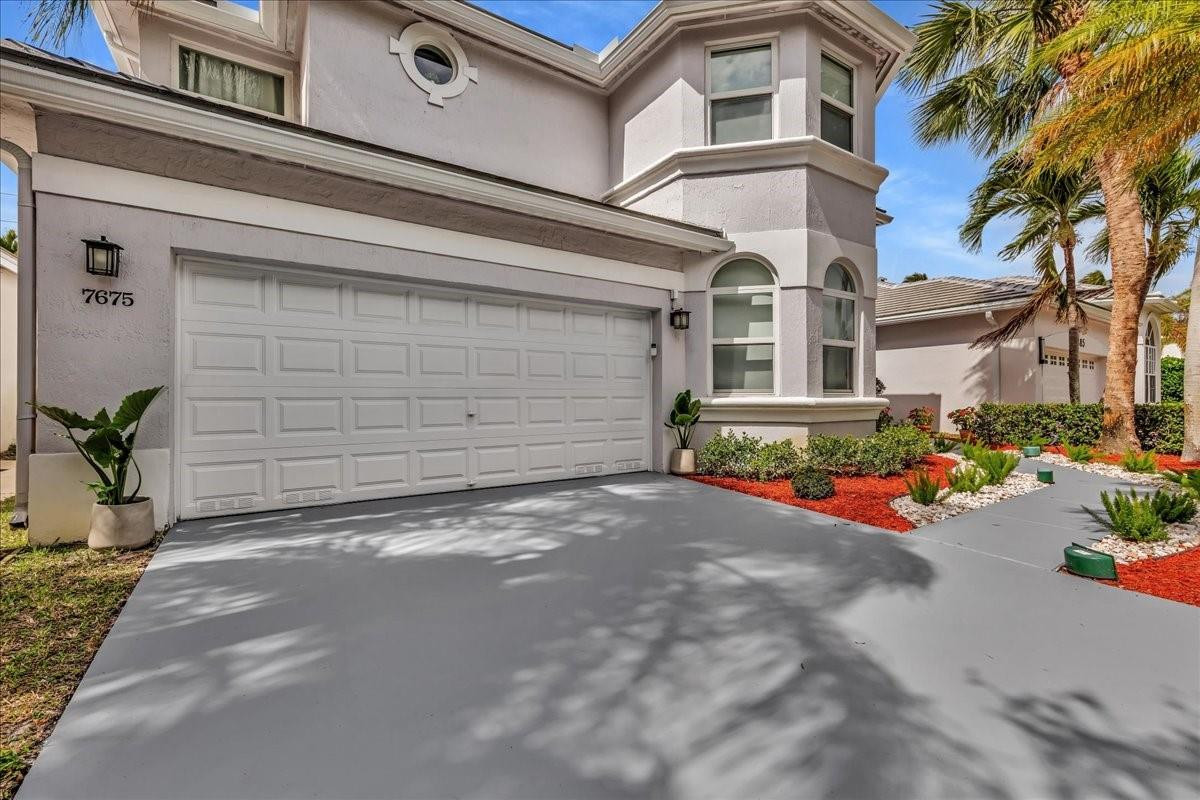 Cypress Cay 156-35 B - Residential