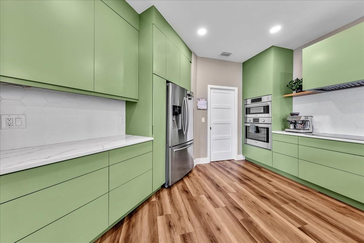 Cypress Cay 156-35 B - Residential