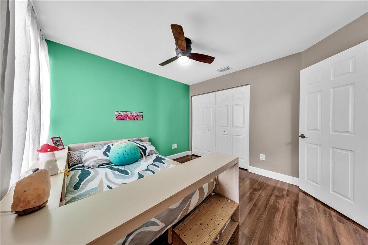 Cypress Cay 156-35 B - Residential